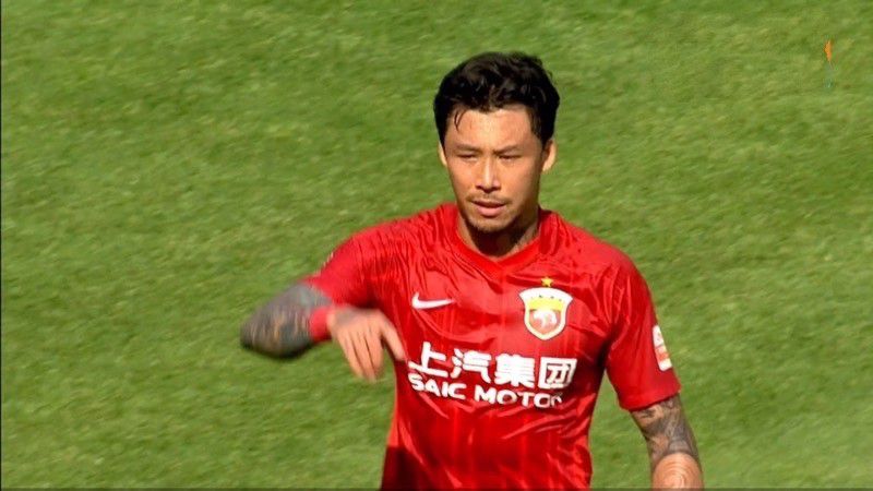饰演X教授的詹姆斯;麦卡沃伊也表示影片将会兼具细腻剧情与震撼场面：;追求真实，追求剧情，同样也有精彩的动作戏、大场面，当然情感元素是导演特别注重的